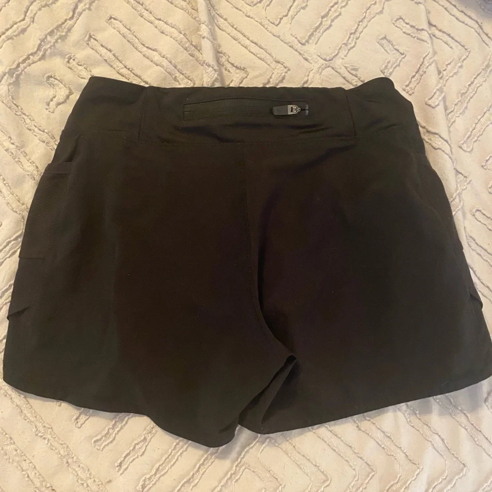 Girls size 8-10 Athletic bundle: 2 Ivivva and 2 Athleta Girl, like new